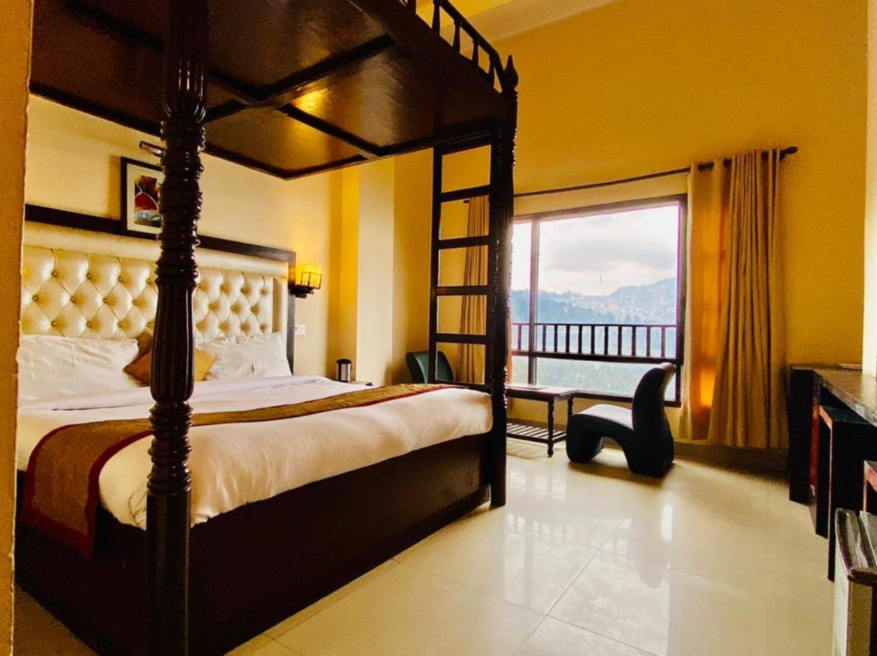 Hotel Aachman Regency With Rooftop Terrace Shimla Luaran gambar